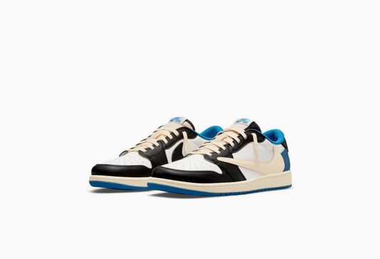 Air Jordan 1 Retro Low Travis Scott x Fragment